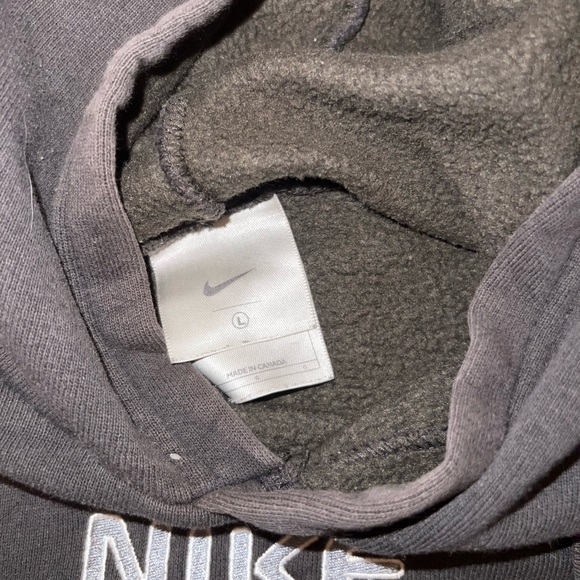Vintage Nike Cropped Hoodie - Picture 2 of 2